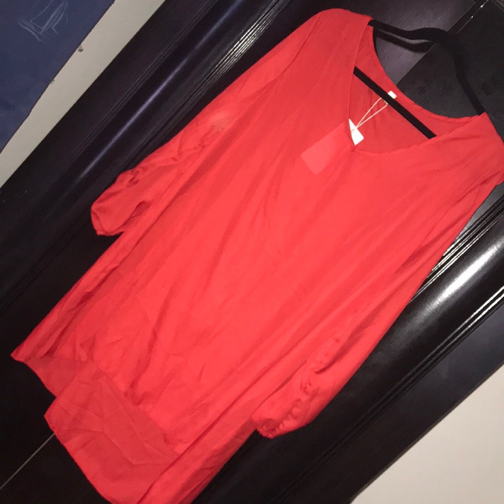 Red slit sleeve blouse